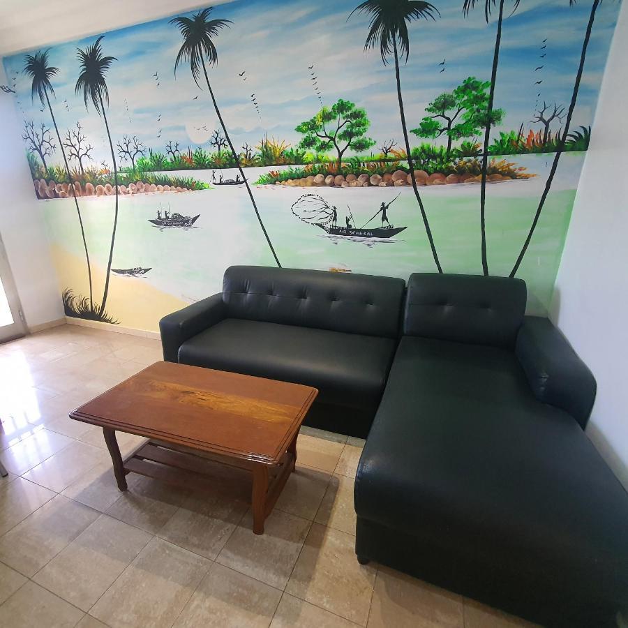 Bricos Appartement Sud Foire داكاغْ المظهر الخارجي الصورة