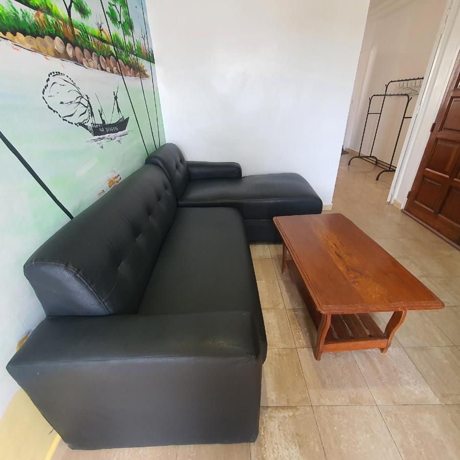 Bricos Appartement Sud Foire داكاغْ المظهر الخارجي الصورة