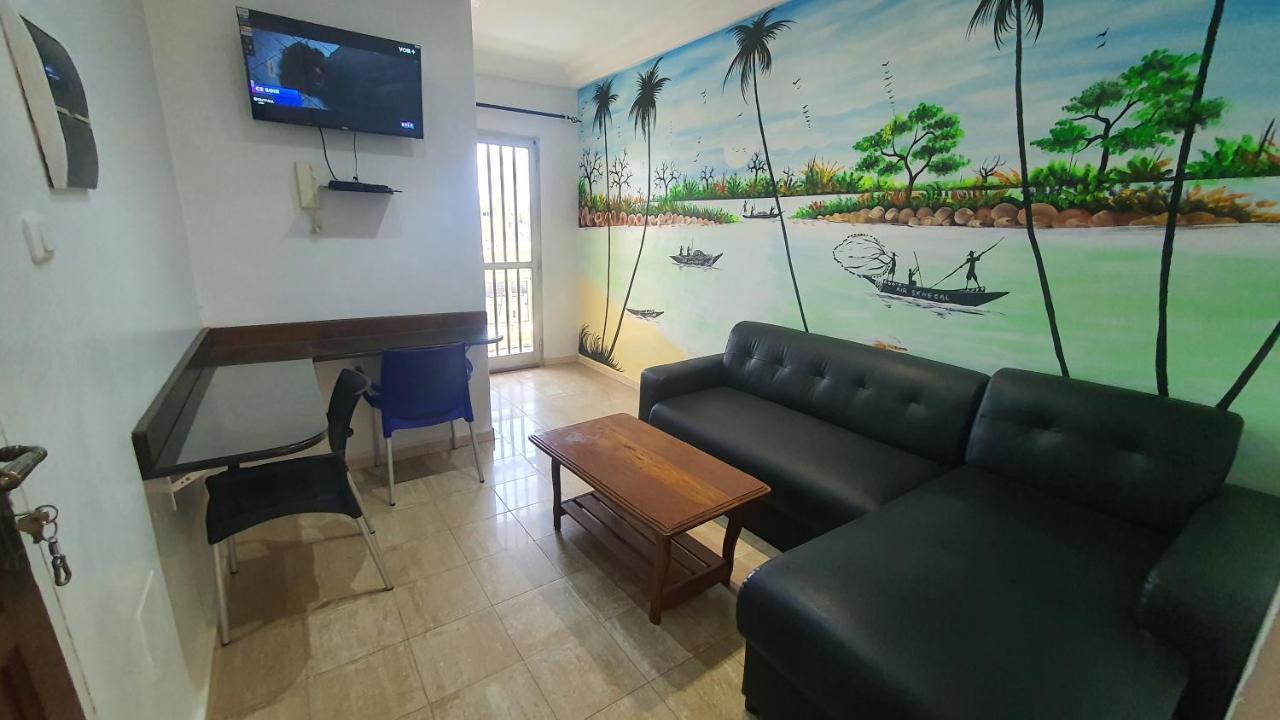Bricos Appartement Sud Foire داكاغْ المظهر الخارجي الصورة