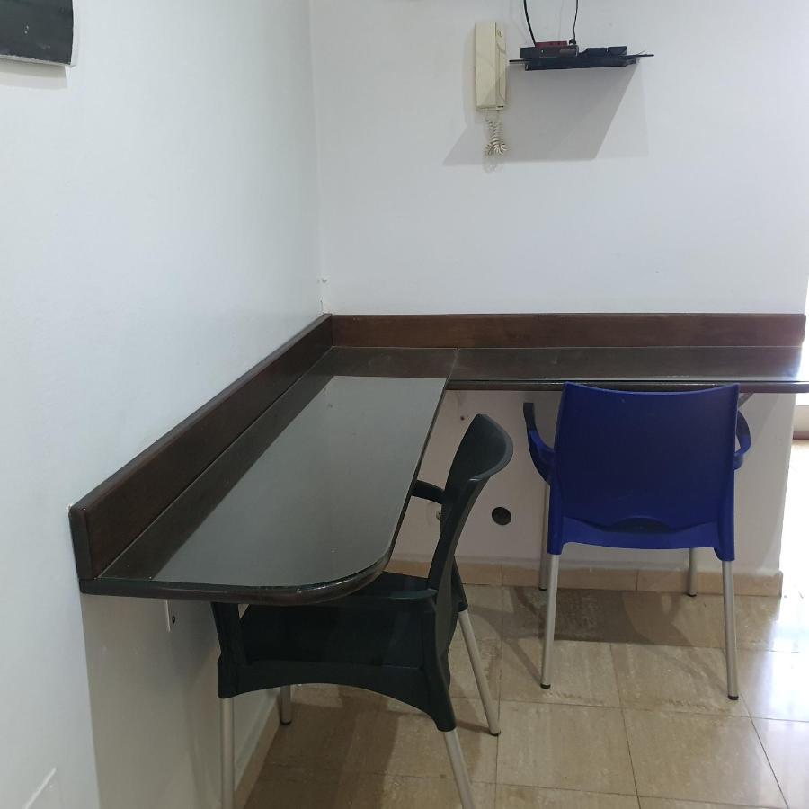 Bricos Appartement Sud Foire داكاغْ المظهر الخارجي الصورة