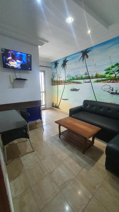 Bricos Appartement Sud Foire داكاغْ المظهر الخارجي الصورة